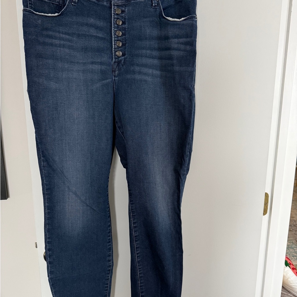 Good American High Rise Button-Fly Jeans in Dark Blue Wash